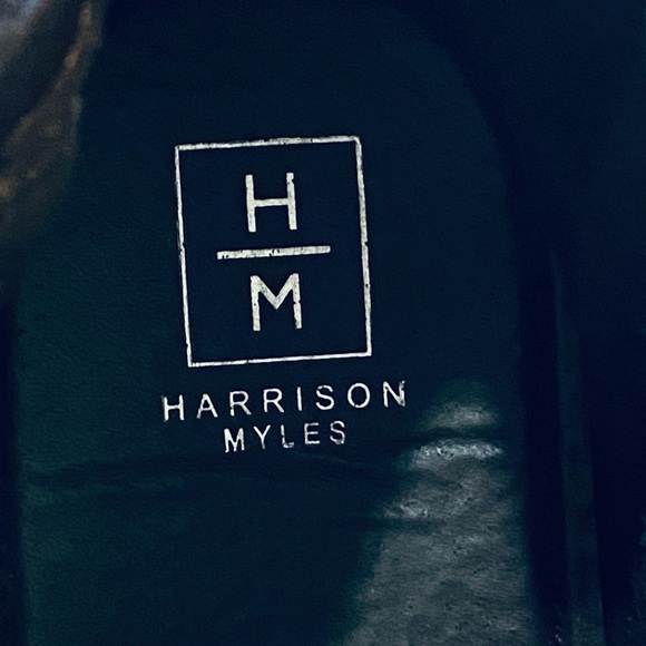 🌟HP🌟NWOT Samuel Brown Faux Suede Chelsea Boots by Harrison Myles 13 - Picture 10 of 14